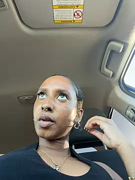 Chat XXX en directo de Your_Paris