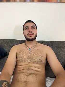 دردشة AmadeoWild الجنسية المباشرة