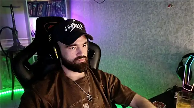 Živý XXX chat _Serious_Man