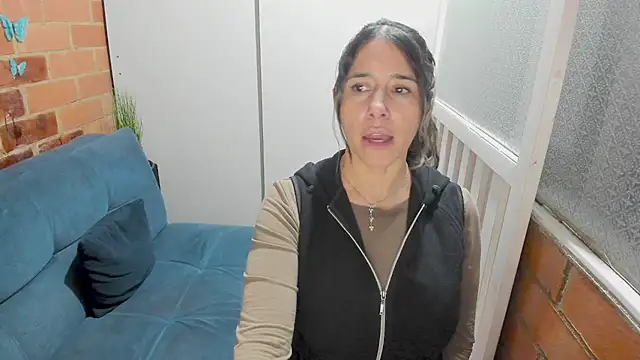 Chat XXX ao vivo de Penelope47