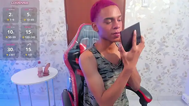 luccas_lowee's Live XXX Chat