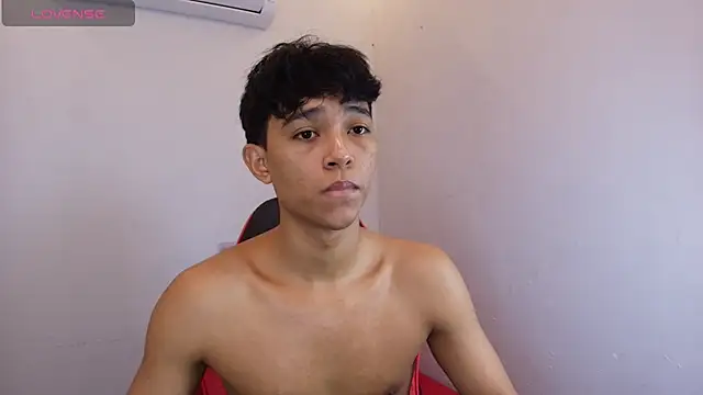 Little_Twink19x: απευθείας συνομιλία ΧΧΧ