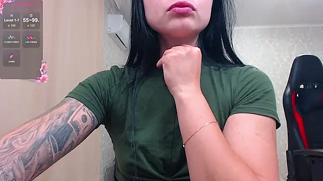 צ'אט XXX בשידור חי של JuicyJess