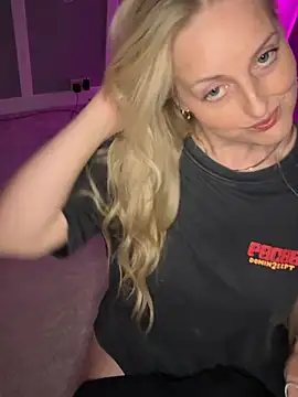SexySophiex's Live XXX Chat
