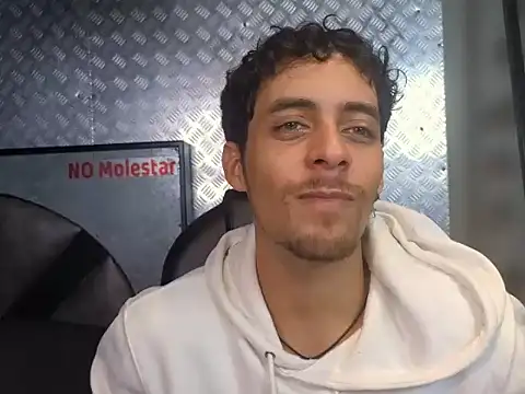 Jeey_Bee – Naživo XXX chat