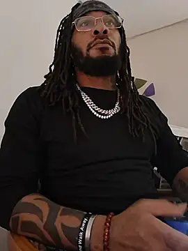 Czat XXX na żywo – TooGoodConway23