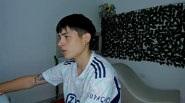 The_beby_guy Live XXX-Chat