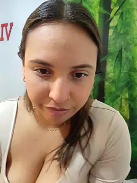 Živý XXX chat LizzRouse