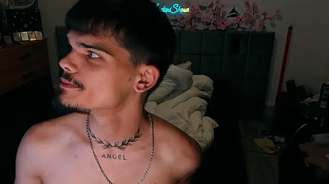 JordanShow Chat XXX live