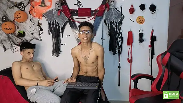EliteBoysLive Live XXX-Chat