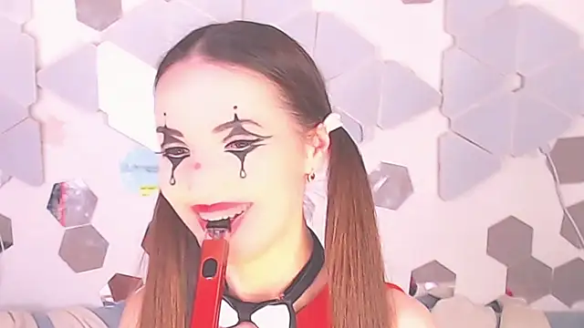 Czat XXX na żywo – LexiKiss