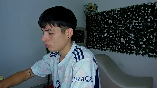 Chat XXX en directo de The_beby_guy