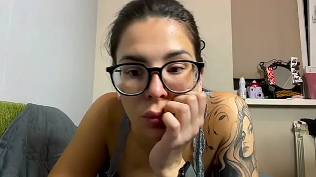 XXX chat uživo modela TawnaSeveryn