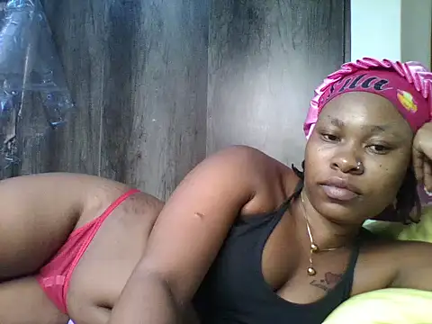 Juicyy_afriq's Live XXX Chat