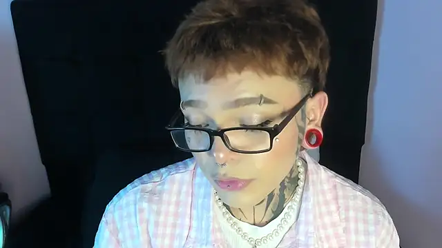 Chatroom XXX en direct de Cliffortt