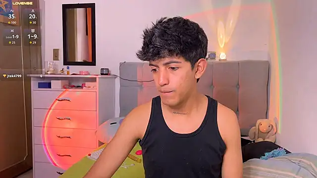 Онлайн чат XXX teobuff