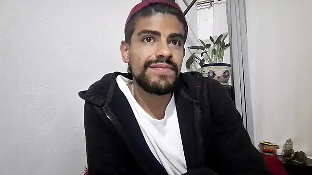 Chat +18 de JBond007BBC ao vivo