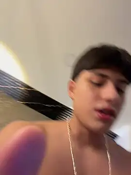 Lander_Cruz 现场XXX聊天