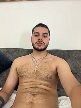 Chat +18 de AmadeoWild ao vivo