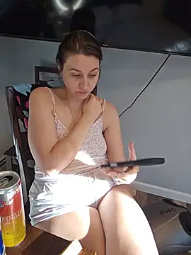 ScarletsWeb XXX чат на живо