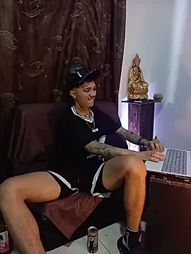 Chatroom XXX en direct de HannibalLester