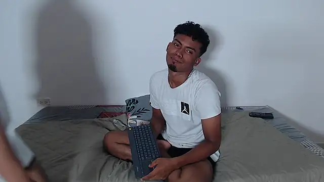 LatinDuos – Naživo XXX chat