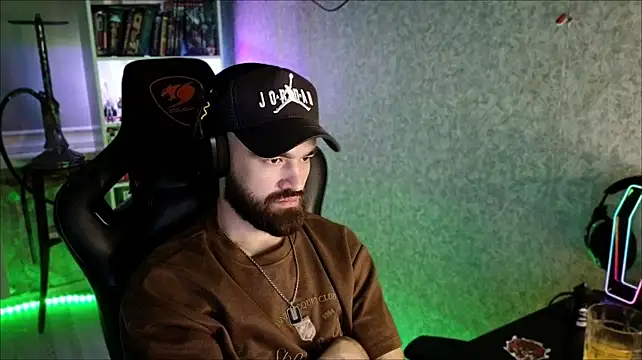 Živý XXX chat _Serious_Man