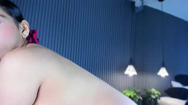 Chatroom XXX en direct de MiaCollson