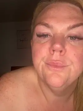 X-Marla_Honey-X élő XXX-chatje