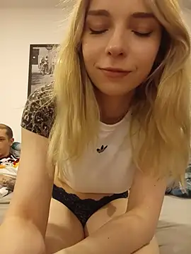 BlueandJen Adlı Modelin Canlı XXX Sohbeti