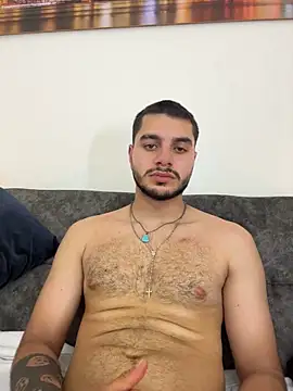 AmadeoWild – Live XXX-chat