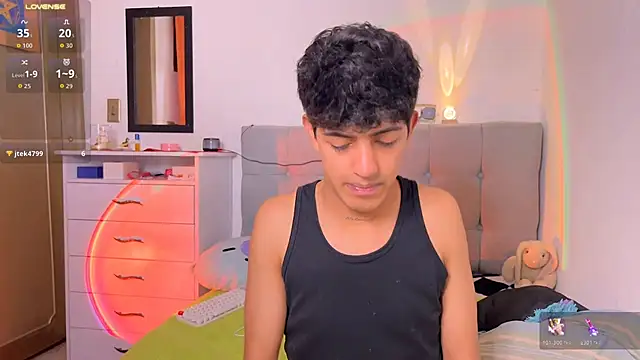 دردشة teobuff الجنسية المباشرة