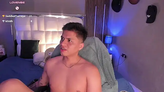 Chat XXX en directo de Niicky1_