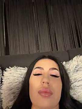 Chat +18 de Andrestarr ao vivo