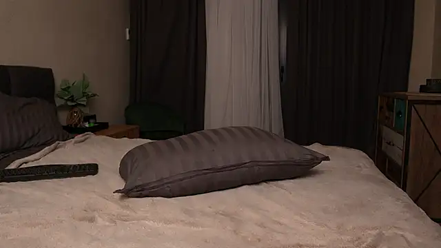 SashaBonfire's Live XXX Chat