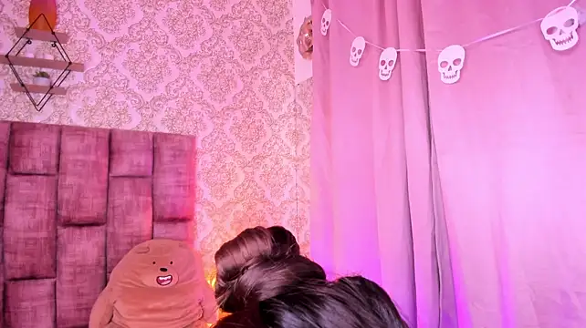 Luna_Swift 라이브 XXX 채팅