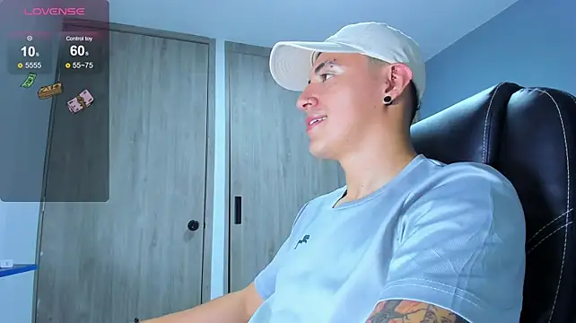 LOBO_ALPHA Live XXX-chat