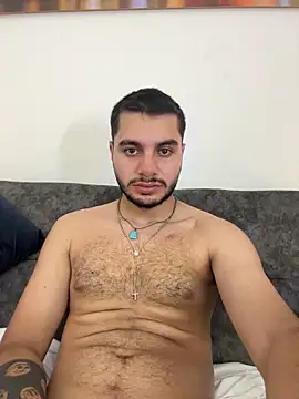Chat +18 de AmadeoWild ao vivo