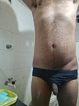 Raja96324's Webcam Show