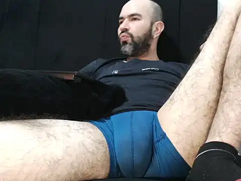 hairyandbigmann's Live XXX Chat