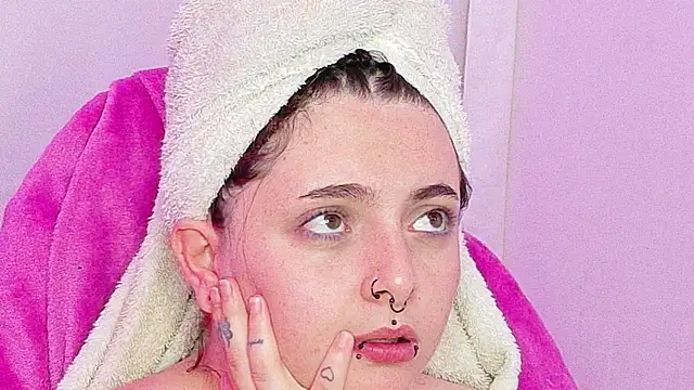 دردشة Sachi_Meow الجنسية المباشرة