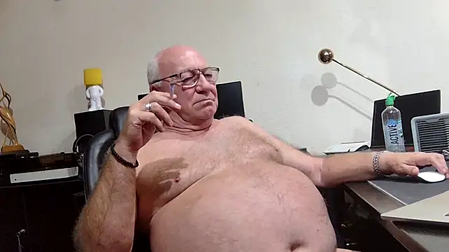 Chat +18 de biggandybig ao vivo