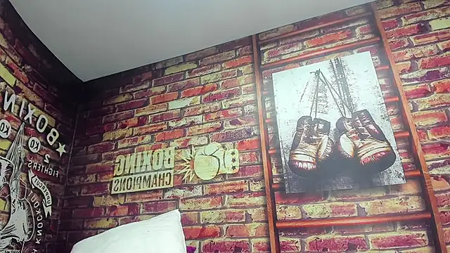 BraytonGordon69 – Naživo XXX chat