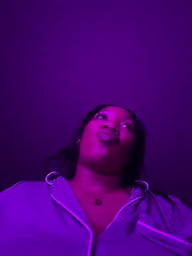 NwtyNatty XXX чат на живо