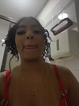 Chatroom XXX en direct de SofiiCruz