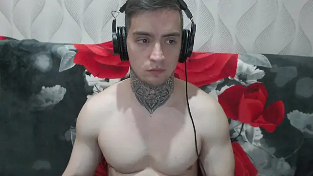 this_is_andy: απευθείας συνομιλία ΧΧΧ