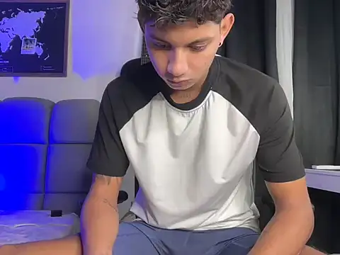 Chat +18 de Soydaniel_naughty ao vivo