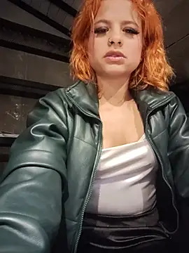 Cataleya_16's Live XXX Chat