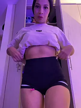צ'אט XXX בשידור חי של sofi_18