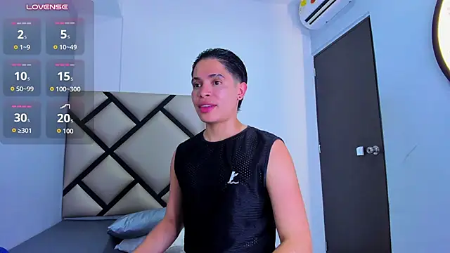 XXX chat uživo modela Maxii_Ss